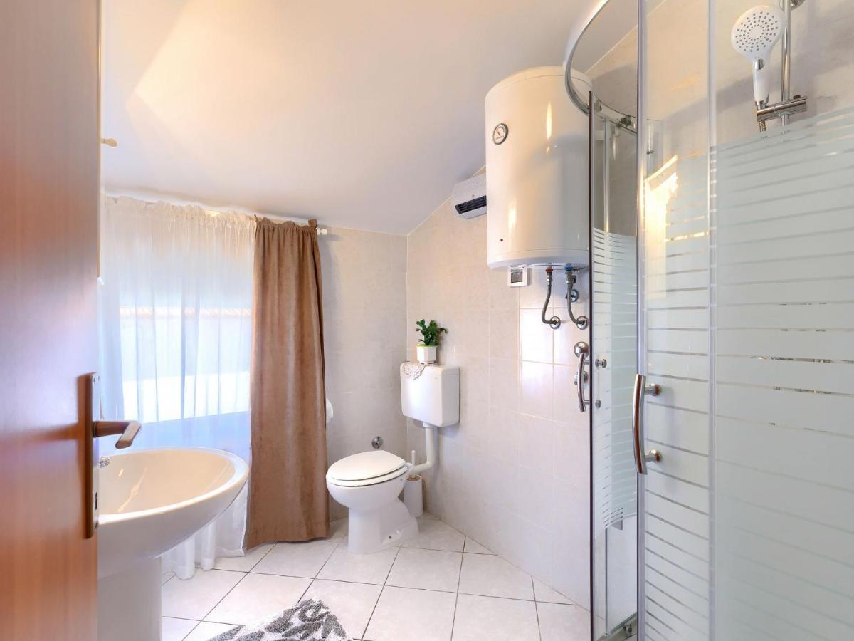 Apartment Bruno-1 By Interhome Ουμάγκ Εξωτερικό φωτογραφία